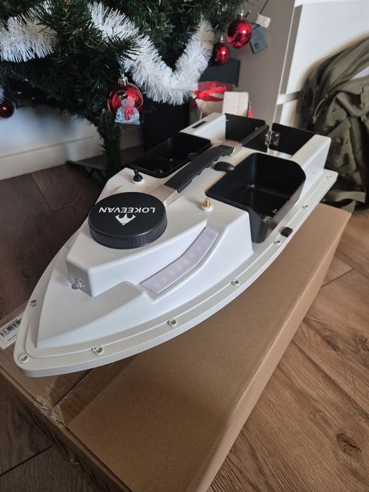 NOWA łódka zanętowa LOKEAN – komplet, torba, pilot