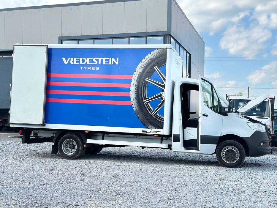 Mercedes-Benz Sprinter 2020p.