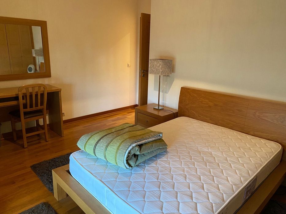 Alugo apartamento  t3 colinas do cruzeiro disponível a partir de agosto / setembro