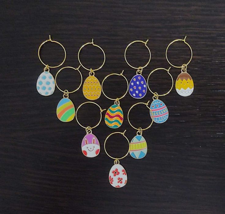 10 Easter-themed cup markers443859378845798401