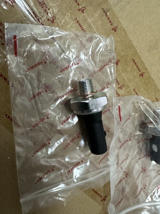 Датчик тиску масла до квадроцикла Segway AT6L