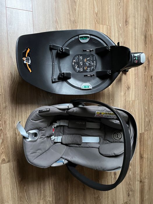 Nosidło i baza Cybex Cloud Z i size oraz baza Cybex Base Z
