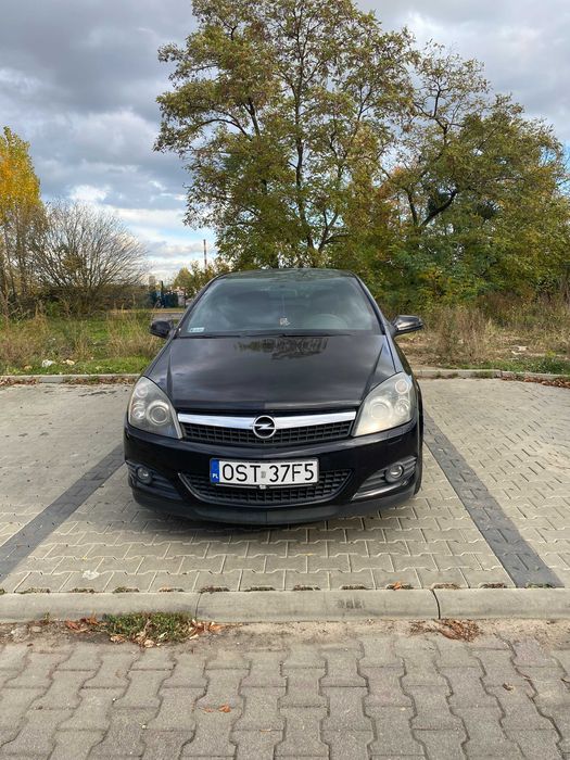 Opel Astra H Gtc