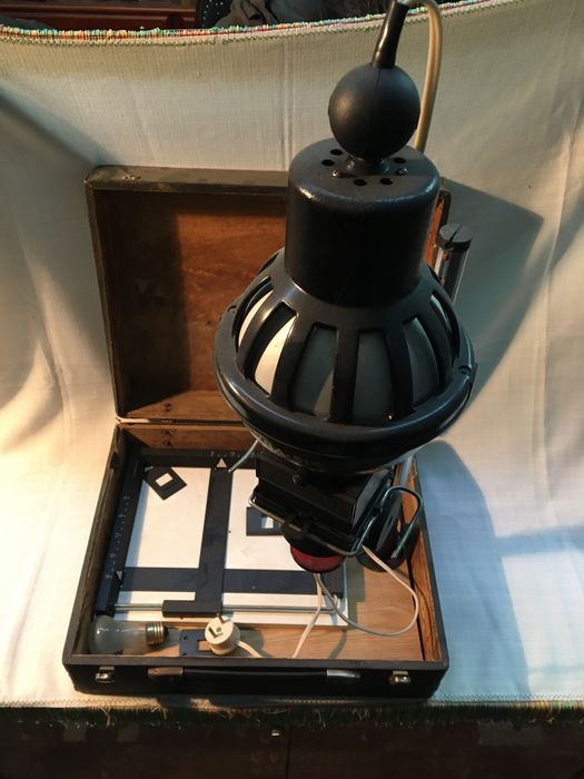 Ampliador para revelação fotografica