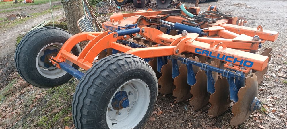 Grade de discos rebocavel