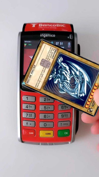 Blue Eyes White Dragon - Yu-Gi-Oh - Credit Card Skin
