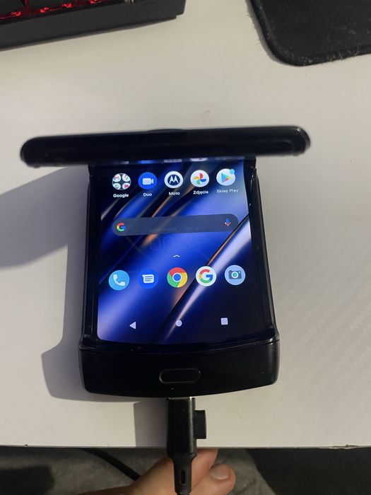 Motorola razr xt 2000-2 skladana