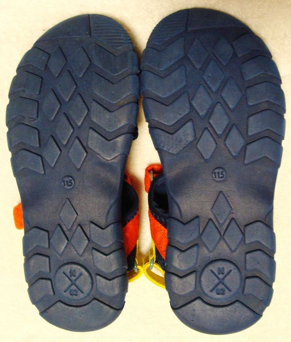 Босоножки, сандалии Next Размер 30 (19 см)