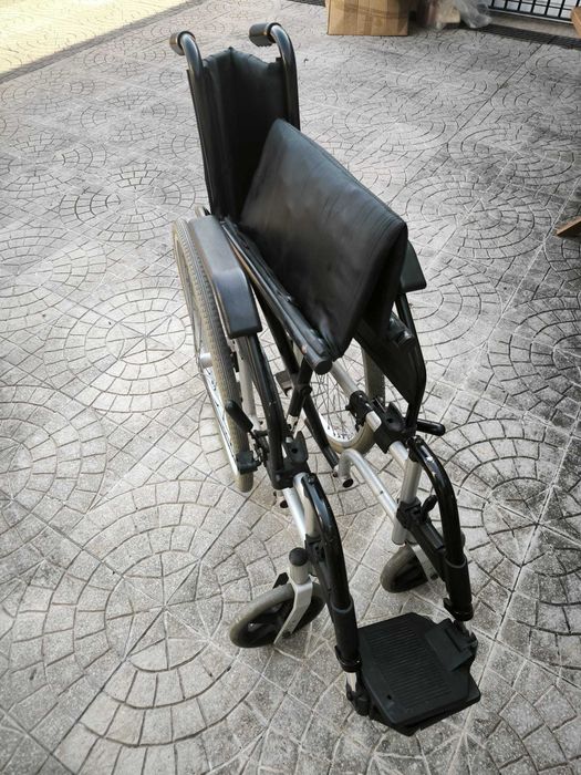 Cadeira de Rodas Dobrável Ayudas Dinámicas | Alumínio | Bom Estado