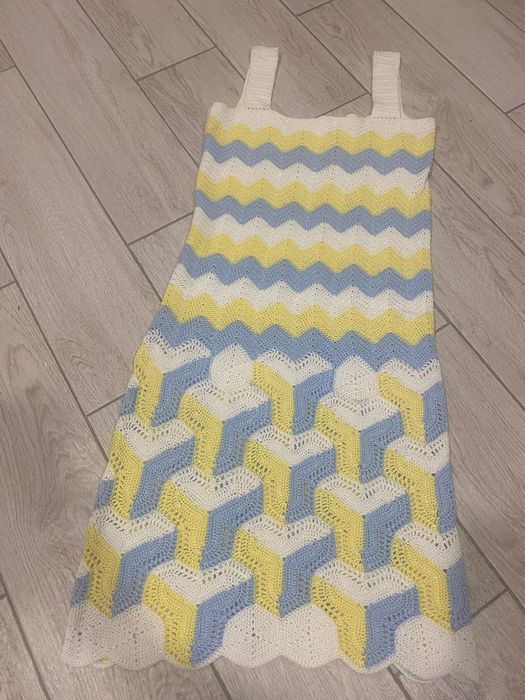 Вʼязаний сарафан