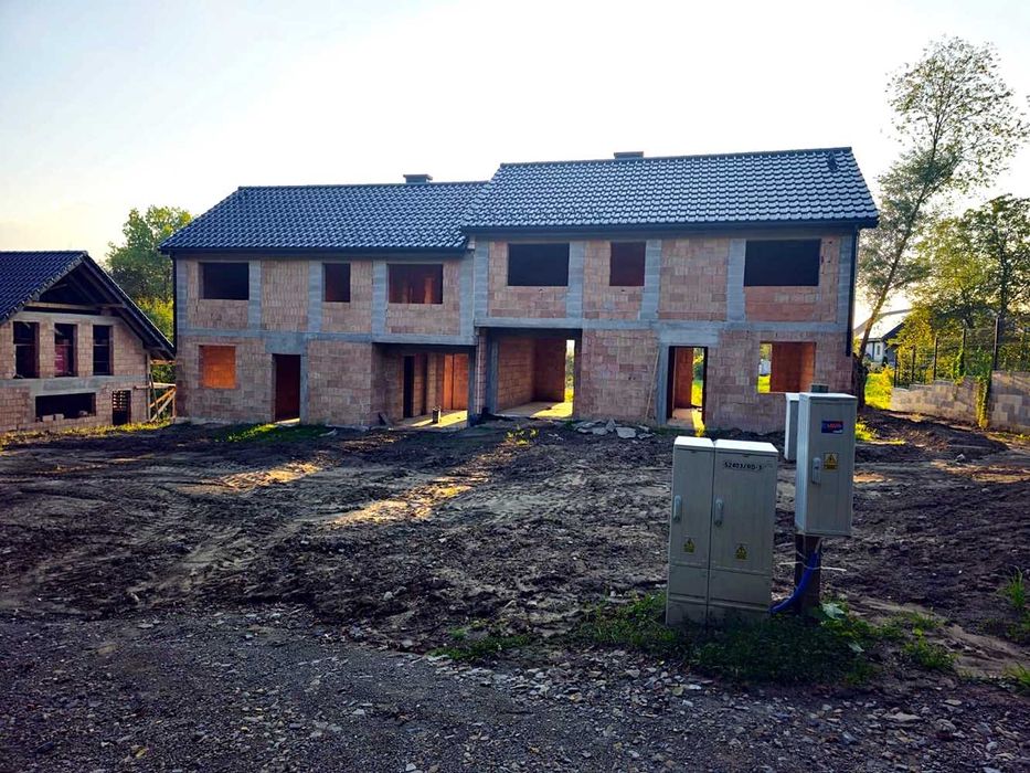 Sprzedam dom bliźniaczy Zawada Powiat  Myślenicki