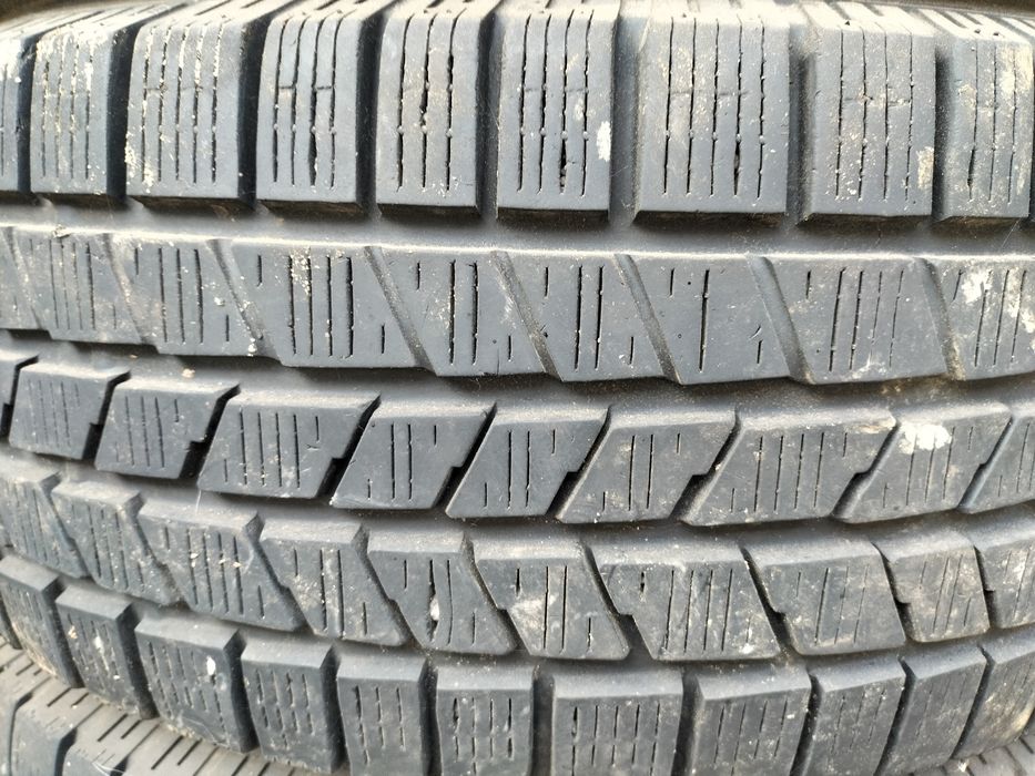 Sprzedam opony Pirelli Scorpion