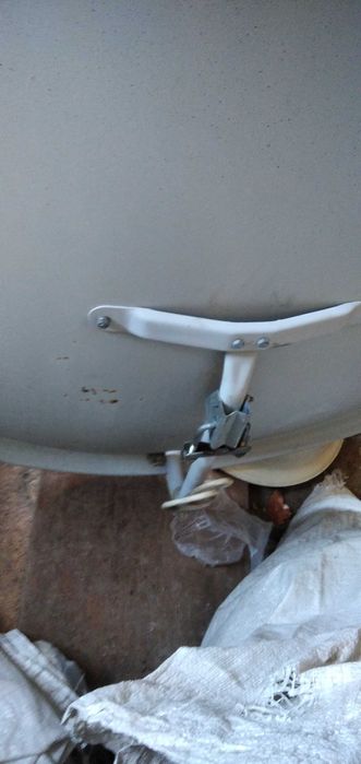 Антена спутниковая