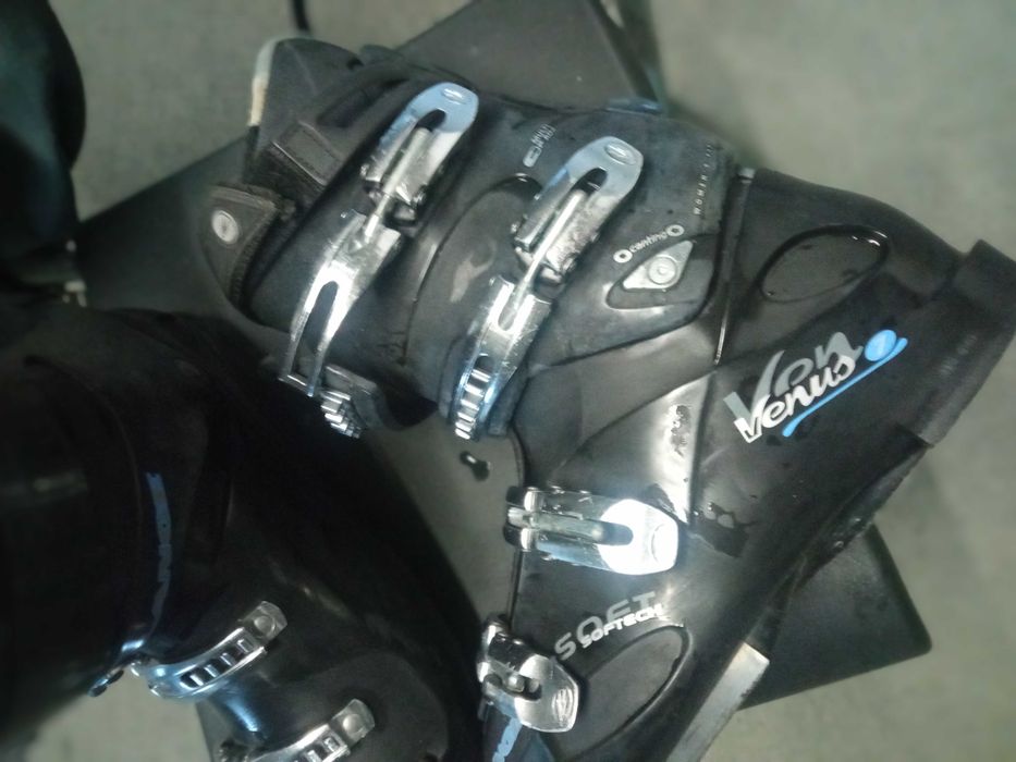 Botas Ski marca Lange modelo Venus  tamanho 27,5 e saco marca Salomon