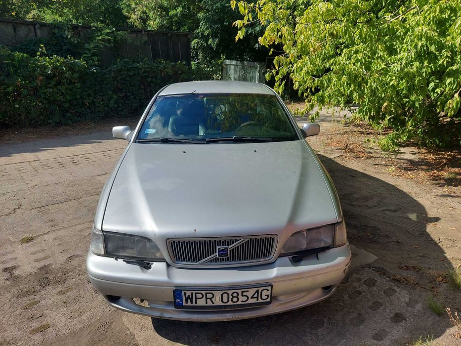 Volvo C70 2001.r