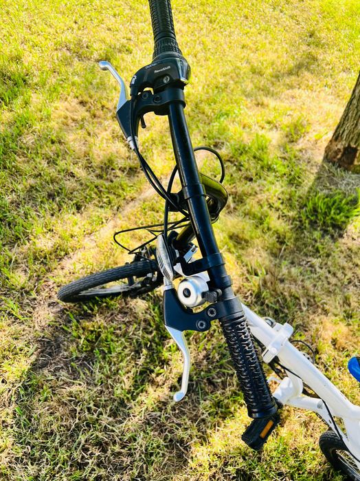 Bicicleta Dobrável Berg– Branca/Preto (Adulto ou Criança)