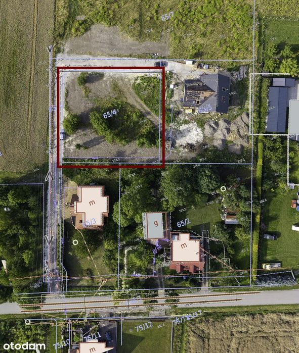 Działka budowlana z mediami w cichej okolicy