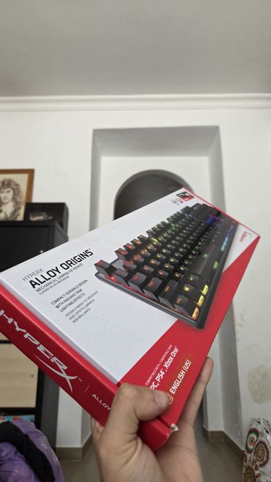 Teclado Mecanico HyperX Alloy Origins RGB Red Linear- como novo com caixa