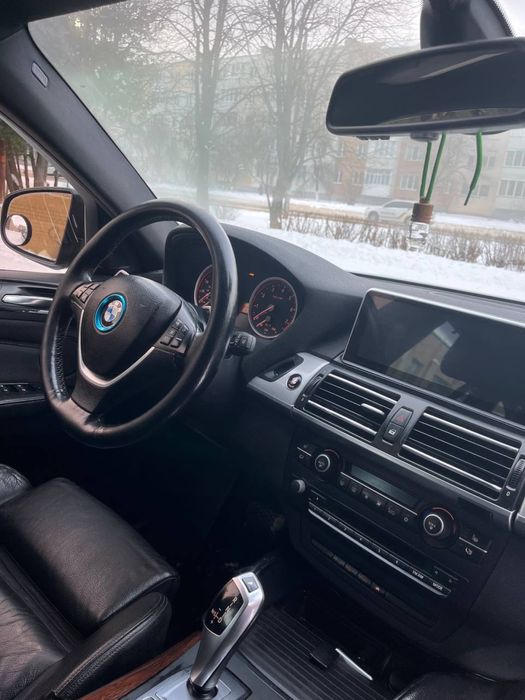 Продам BMW X-6 2011рік.3.0бензин