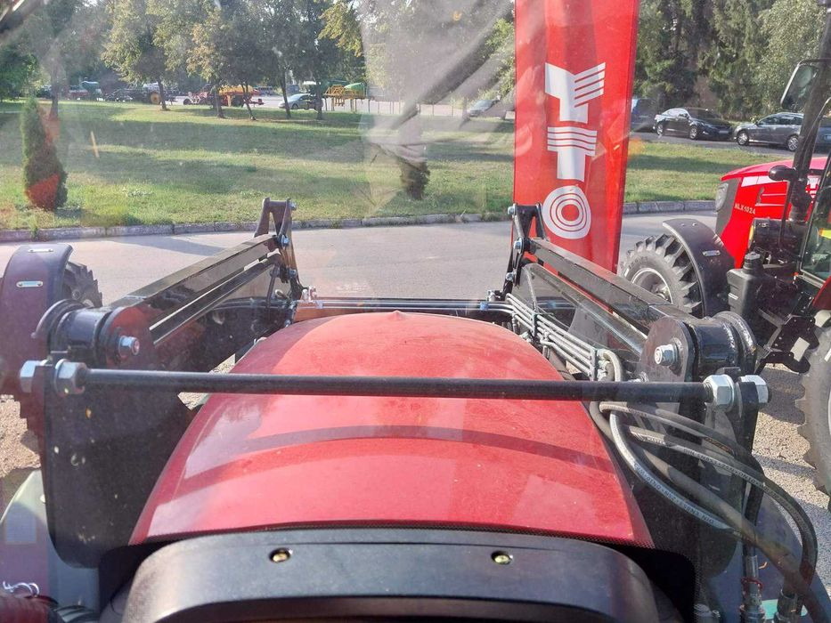 Навантажувач Фронтальний BEROMET до траткорів YTO LOVOL МТЗ ДТЗ і інші