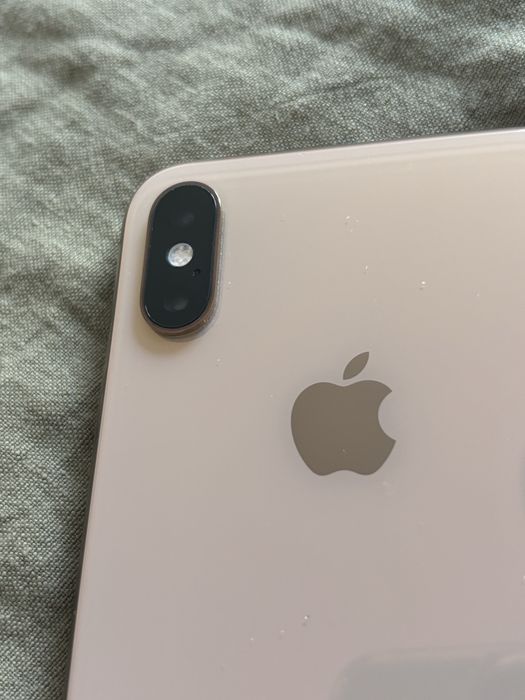Iphone XS dourado 256GB