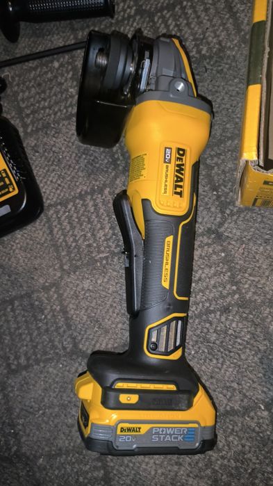 Dewalt DCG 416B 20V
