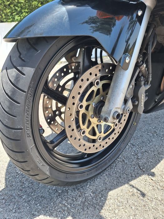 Honda VFR 800 fi  (RC46) Mota Garagem - Muito Estimada