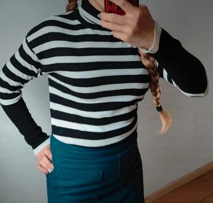 Kaszmirowy golf w paski r.M/L