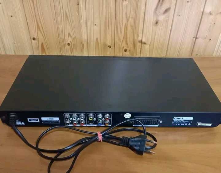 Odtwarzacz DVD Elemis