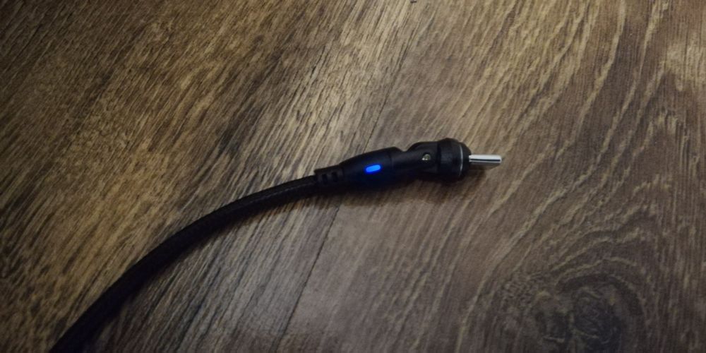 Kabel magnetyczny usb c + przejściówka na typ A  Długość 2 m.
