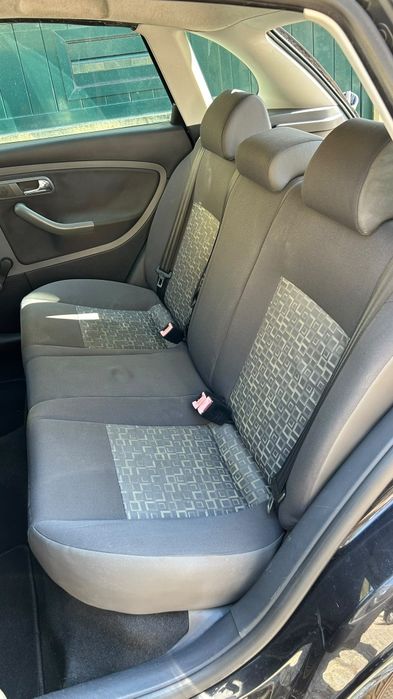 Oportunidade! SEAT Ibiza 6l em ótimo estado