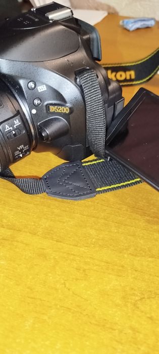 Nikon D5200 kit 18-55