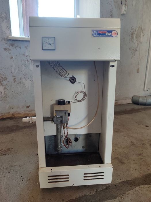 Продам газовий котел б/у