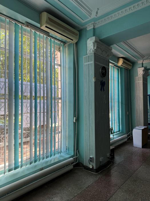 Комерційне приміщення, 1 поверх+підвал, центр/фасад, окремий вхід.