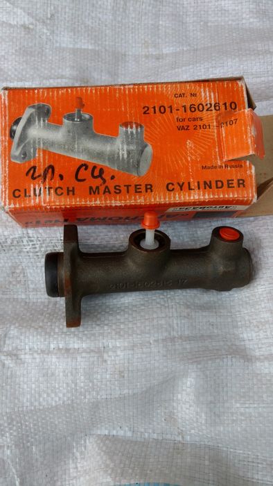 Цьілиндр главньій сцепления Ваз