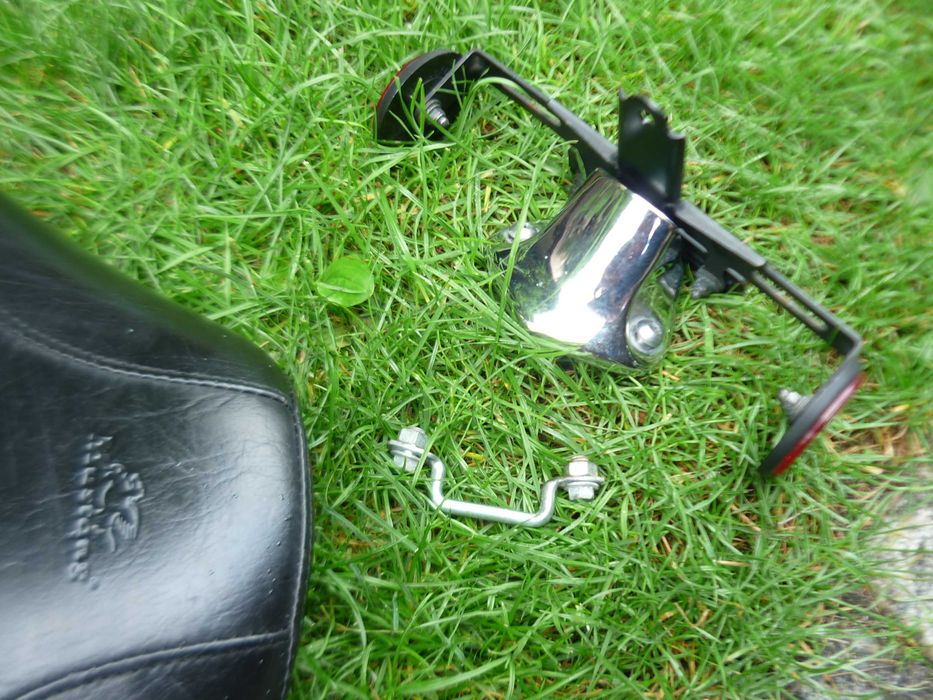 Kanapa Mustang YamahaXV-1900 Midnigh-Star.