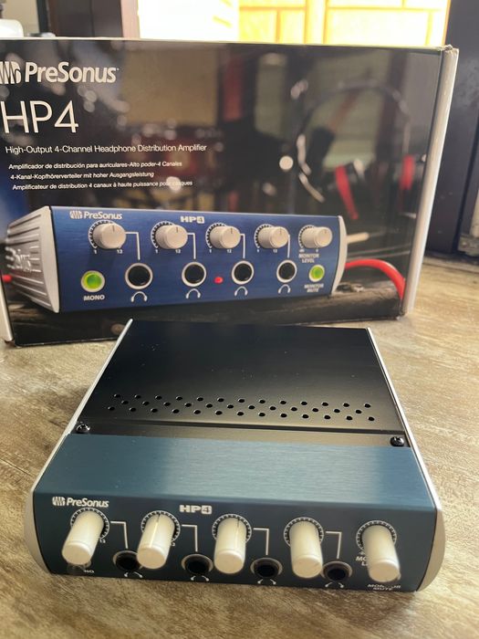 PreSonus HP4 Amplificador de Headphones 4 Canais