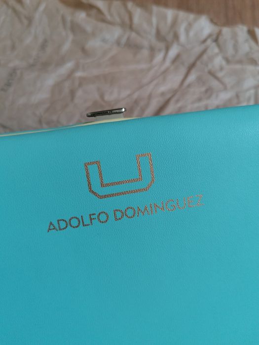 Carteira Adolfo Dominguez
