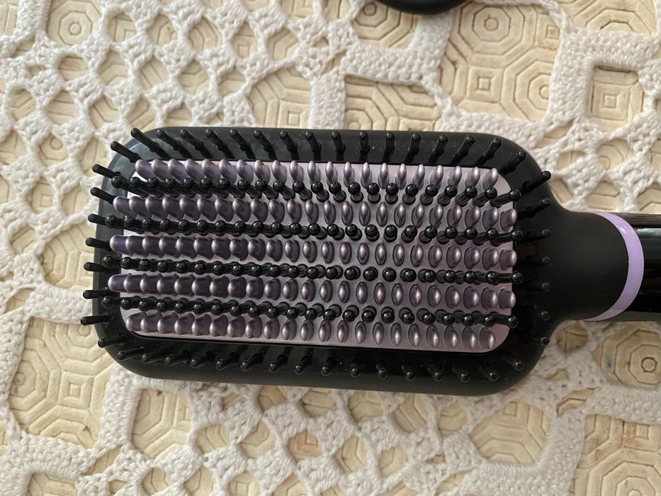 Escova alisadora Philps BHH880
