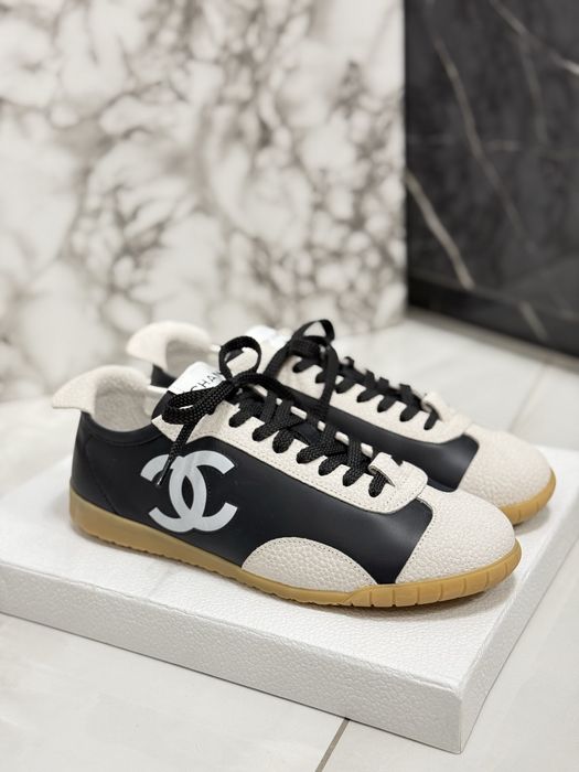 Sneakersy Chanel black