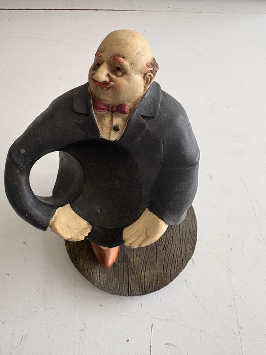 Boneco para enfeitar garrafa