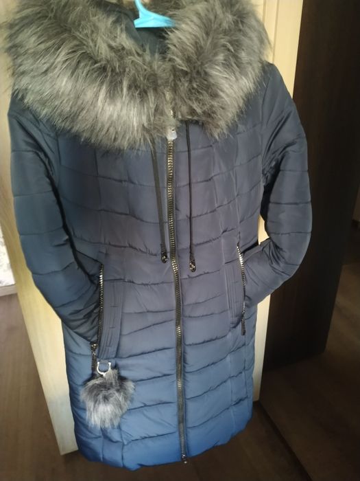Продам зимову куртку