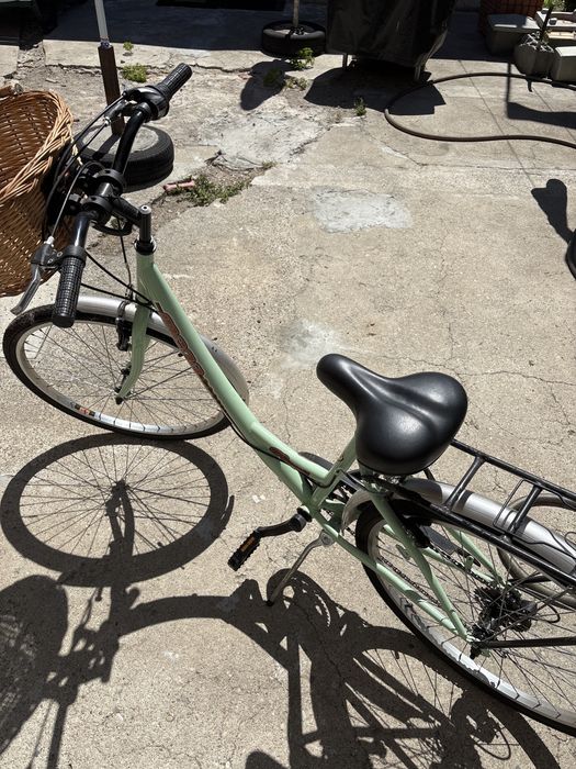 Bicicleta BTT/MTB Rockrider e Bicicleta Clássica Verde