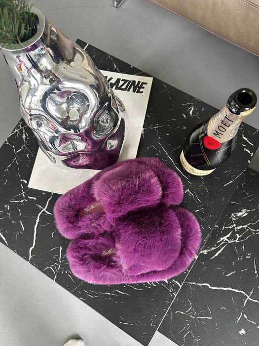 Тапочки меховые пушистые мягкие домашние уличные тапки Motivo женские