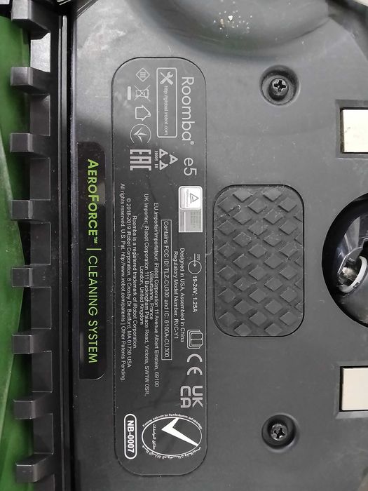Aspirador IRobot Roomba e5 com muito pouco uso!