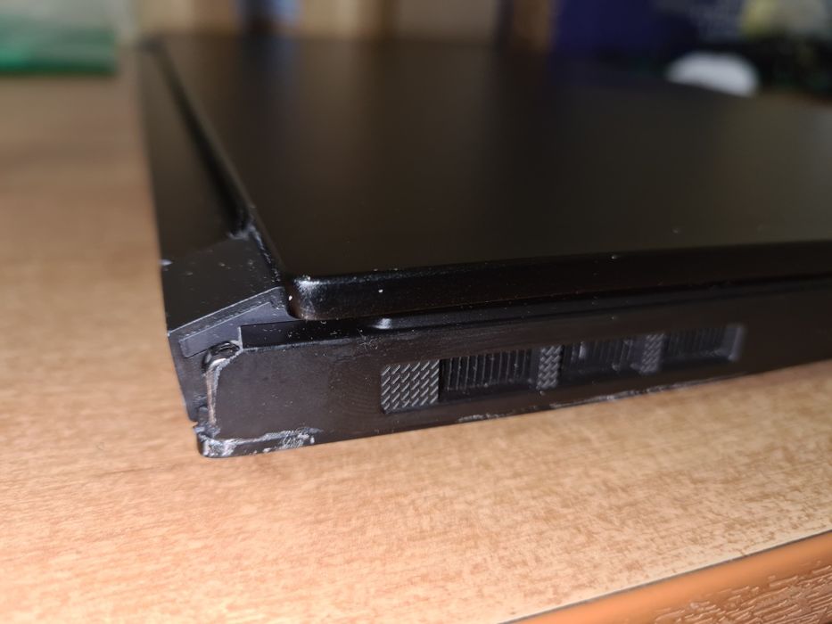 Ігровий ноутбук MSI Stealth 15 A13VF i7-13620H, RTX 4060 8Гб, RAM 16Gb, SSD 1Tb