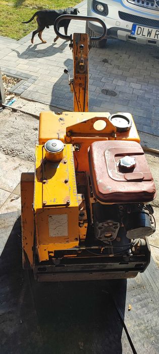 Walec wibracyjny Weber DVH550 dwu bębnowy silnik Robin chlodzony