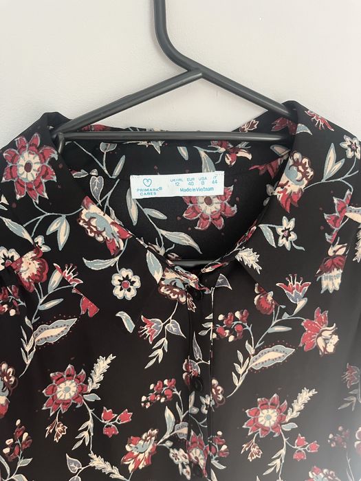 Ciemna koszula w kwiaty boho hippie witch