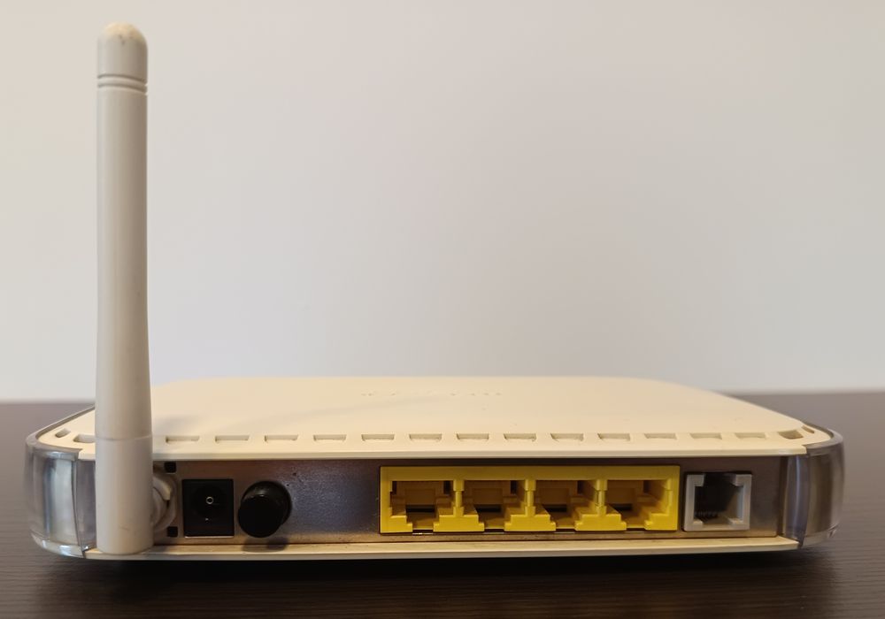 Router NETGEAR DG834G v5
