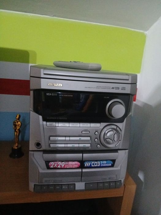Vendo radio novo